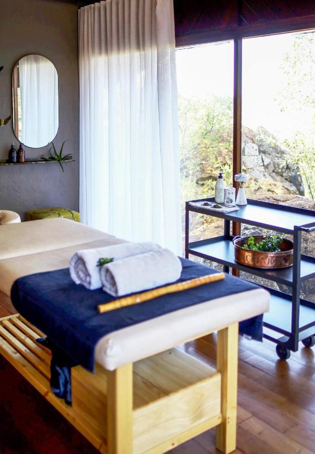 Madikwe Hills Private Game Lodge 马迪克韦狩猎保护区 外观 照片