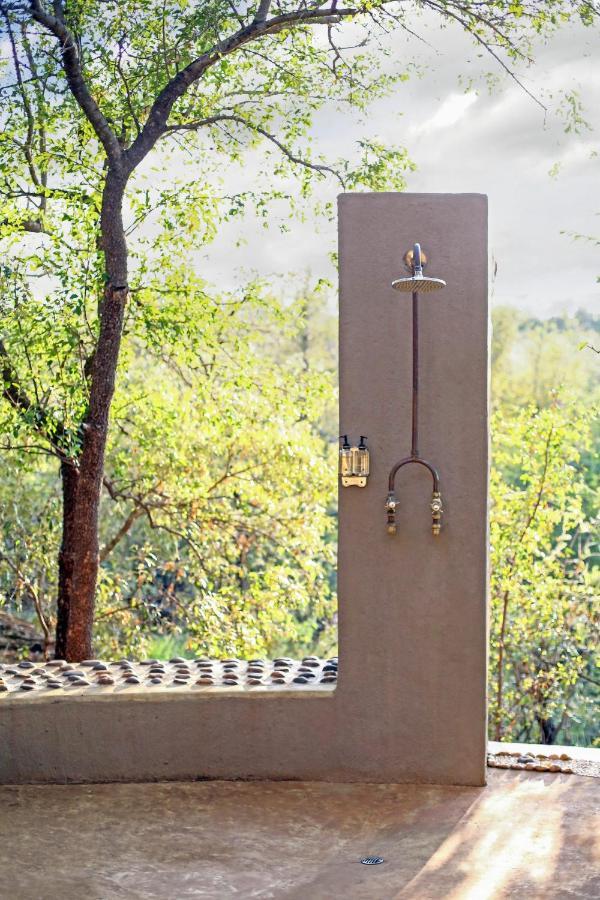 Madikwe Hills Private Game Lodge 马迪克韦狩猎保护区 外观 照片